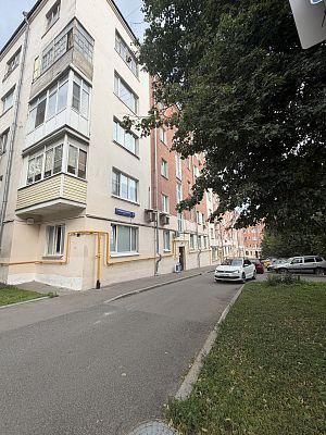 Купить квартиру г Москва, ул Большая Почтовая, д 18/20 к 11 18000000 рублей