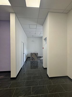 Снять в аренду помещение свободного назначения г Москва, пр-д Шелихова, д 9 к 1 330000 рублей