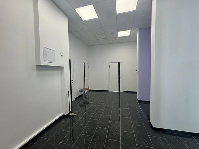 Снять в аренду помещение свободного назначения г Москва, пр-д Шелихова, д 9 к 1 330000 рублей