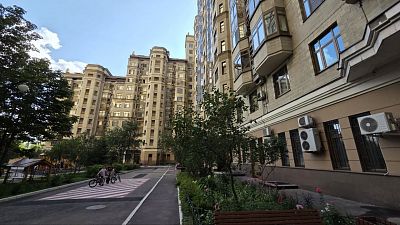 Купить квартиру г Москва, Мичуринский пр-кт, д 3 82900000 рублей