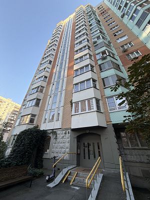 Купить квартиру г Москва, ул Главмосстроя, д 12 18000000 рублей