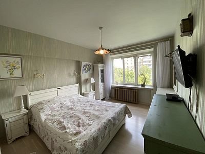 Купить квартиру г Москва, ул Бориса Галушкина, д 8/18 23500000 рублей