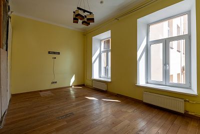 Купить квартиру г Санкт-Петербург, Ульяны Громовой пер, д 1/13 49999999 рублей