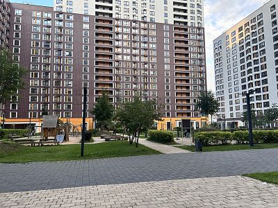 Купить квартиру г Москва, ул Саларьевская, д 14 к 2 18000000 рублей