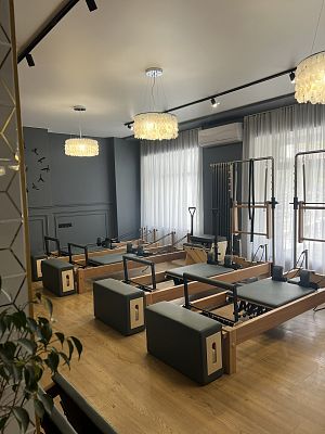 Купить помещение свободного назначения г Москва, Ленинский пр-кт, д 122 66000000 рублей