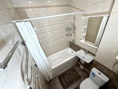 Снять квартиру г Москва, ул Производственная, д 8 к 1 69000 рублей