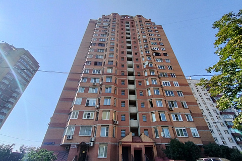 Серия И-1724