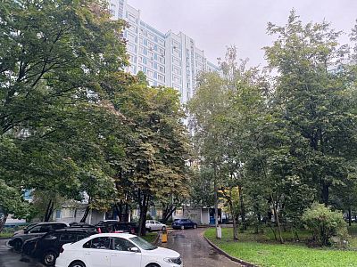 Купить квартиру г Москва, Осенний б-р, д 20 к 1 31900000 рублей