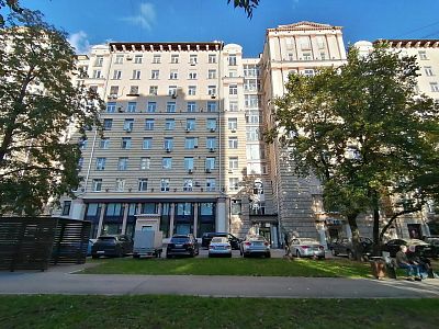 Купить квартиру г Москва, ул Люсиновская, д 53 27700000 рублей