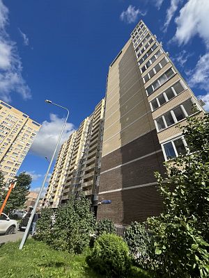 Купить квартиру г Москва, поселок Коммунарка, ул Александры Монаховой, д 23 16000000 рублей