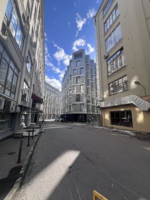 Купить квартиру г Москва, Славянская пл, д 2/5 стр 1 52500000 рублей