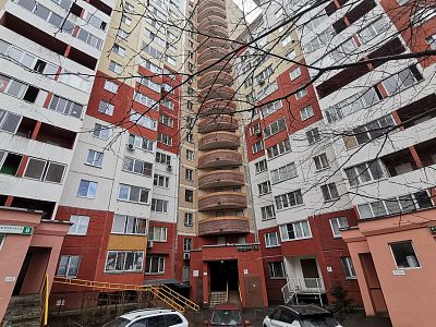 Купить квартиру г Одинцово, пгт ВНИИССОК, ул Рябиновая, д 9 11500000 рублей