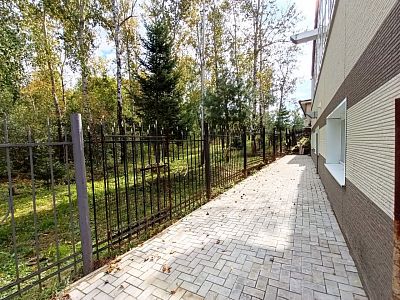 Снять в аренду помещение свободного назначения г Хабаровск, ул Тихоокеанская, д 180б 141000 рублей