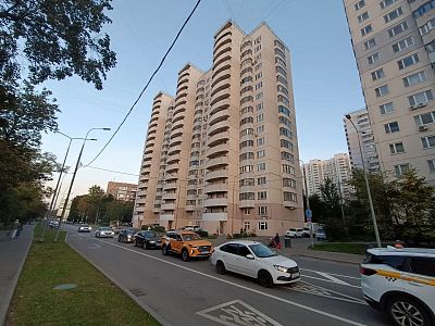 Купить квартиру г Москва, ул Кастанаевская, д 39 50050000 рублей