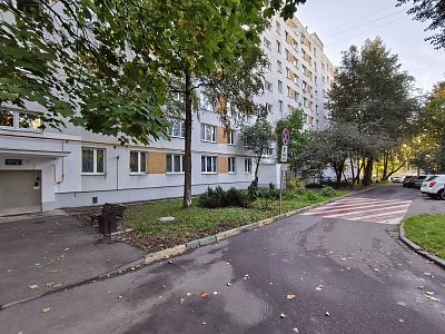 Купить квартиру г Москва, ул Профсоюзная, д 114 к 1 16800000 рублей
