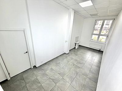Снять в аренду помещение свободного назначения г Москва, ул Чароитовая, д 1 к 5 130000 рублей