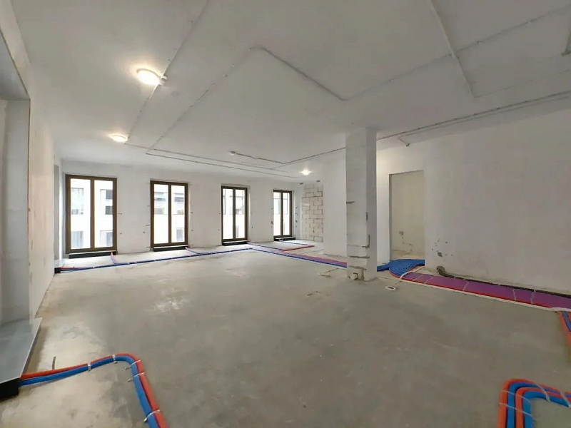 2-комн. квартира, 170.1 м², этаж 3/7
