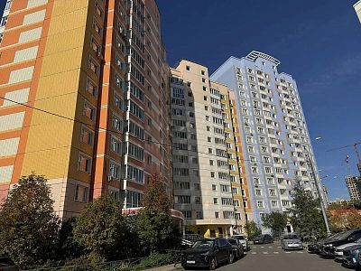 Купить квартиру г Москва, ул Александры Монаховой, д 95 к 3 21500000 рублей