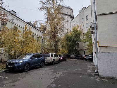 Купить квартиру г Москва, Хохловский пер, д 15 65000000 рублей