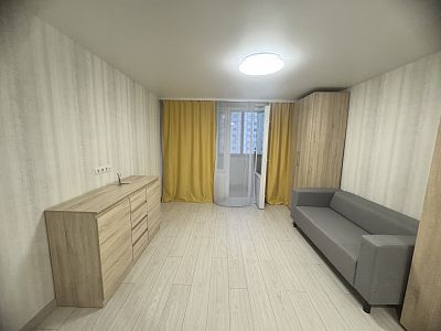Снять квартиру г Москва, ул Чечулина, д 16 55000 рублей
