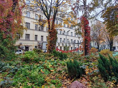 Купить квартиру г Москва, Большой Патриарший пер, д 4 108000000 рублей