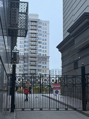 Купить квартиру г Москва, ул Серпуховский Вал, д 21 к 4 125000000 рублей