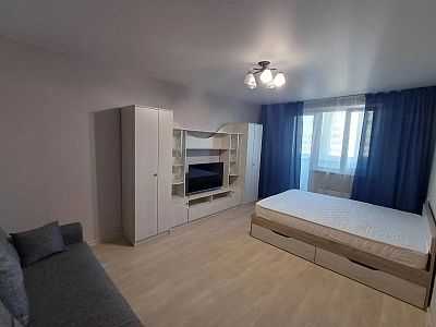 Снять квартиру г Москва, ул Ялтинская, д 6 68000 рублей