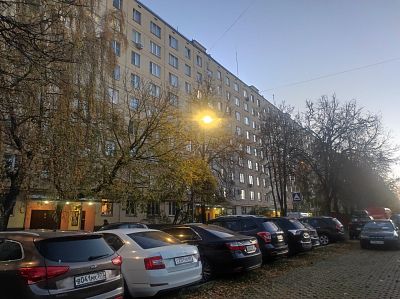 Купить квартиру г Москва, Ореховый б-р, д 14 к 1 18900000 рублей