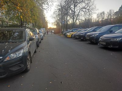 Купить квартиру г Москва, Ореховый б-р, д 14 к 1 18900000 рублей