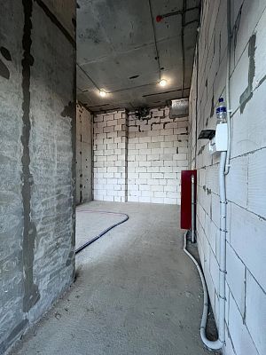 Купить помещение свободного назначения г Москва, ул Братьев Гранат, д 6 13500000 рублей