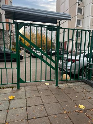 Купить квартиру г Москва, ул Академика Анохина, д 5 к 3 32000000 рублей