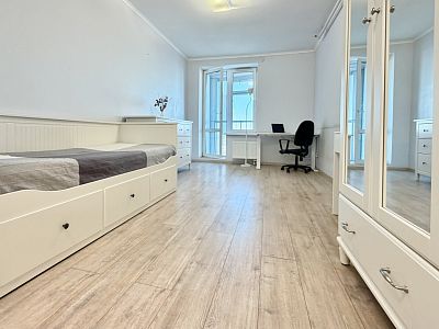 Купить квартиру г Санкт-Петербург, пр-кт Обуховской Обороны, д 138 к 2 6990000 рублей