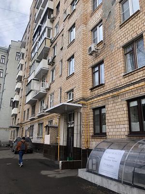 Купить квартиру г Москва, Гусятников пер, д 9 28900000 рублей