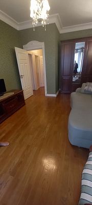 Купить квартиру г Москва, Мичуринский пр-кт, д 11 к 3 49990000 рублей