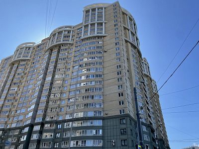 Продать квартиру г Санкт-Петербург, 5-й Предпортовый проезд, д 1 13650000 рублей
