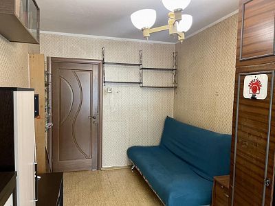 Продать квартиру г Москва, ул Генерала Тюленева, д 35 12700000 рублей