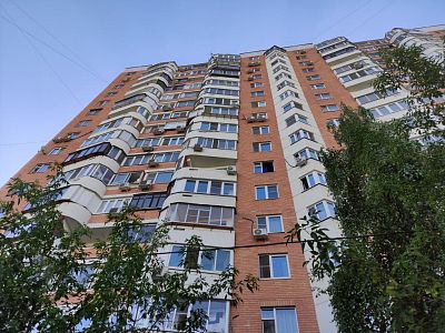 Купить квартиру г Москва, Симферопольский б-р, д 19 к 1 24000000 рублей