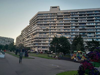 Купить квартиру г Москва, мкр Северное Чертаново, д 2 к 201 25700000 рублей